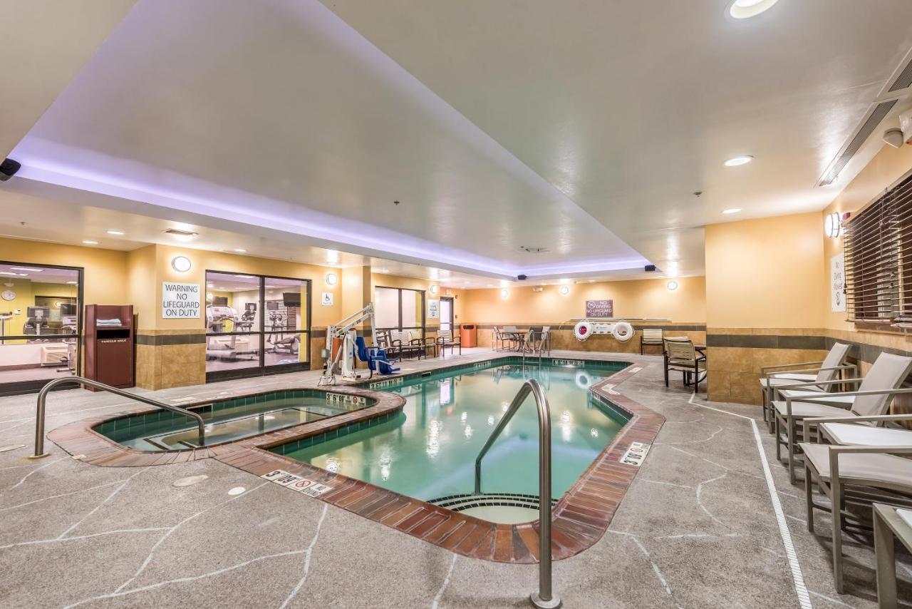 Holiday Inn - Indianapolis Downtown By Ihg Exterior photo