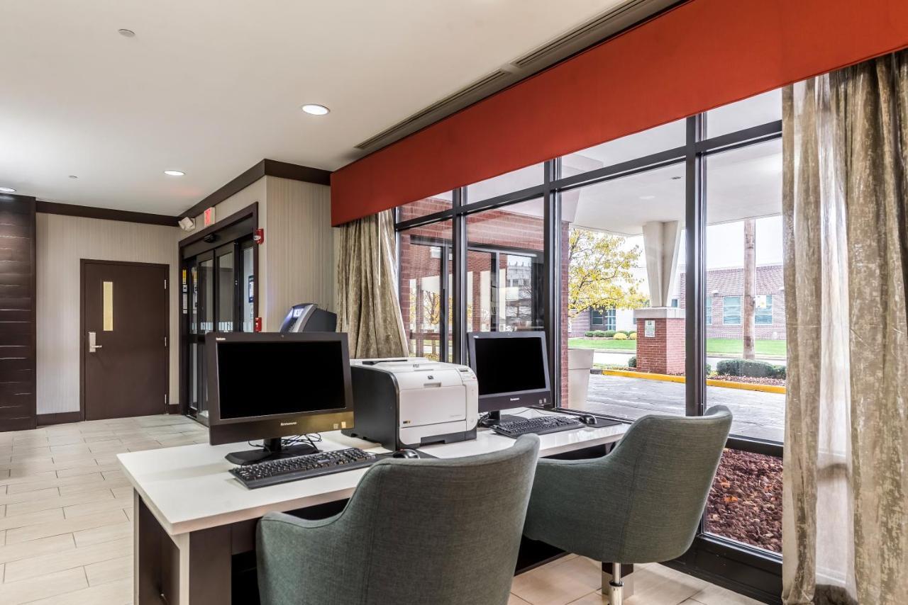 Holiday Inn - Indianapolis Downtown By Ihg Exterior photo
